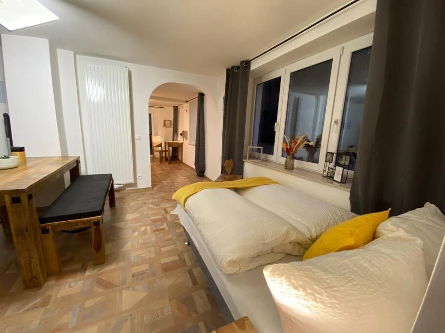 Ferienwohnung Kleinod Sayn Бендорф Екстер'єр фото