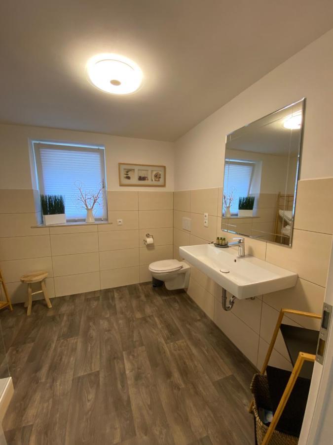 Ferienwohnung Kleinod Sayn Бендорф Екстер'єр фото