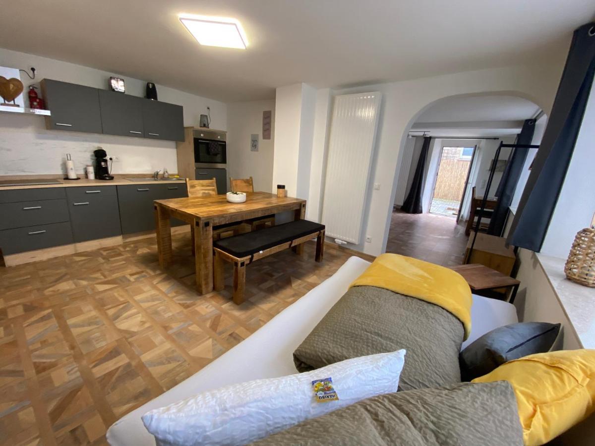Ferienwohnung Kleinod Sayn Бендорф Екстер'єр фото